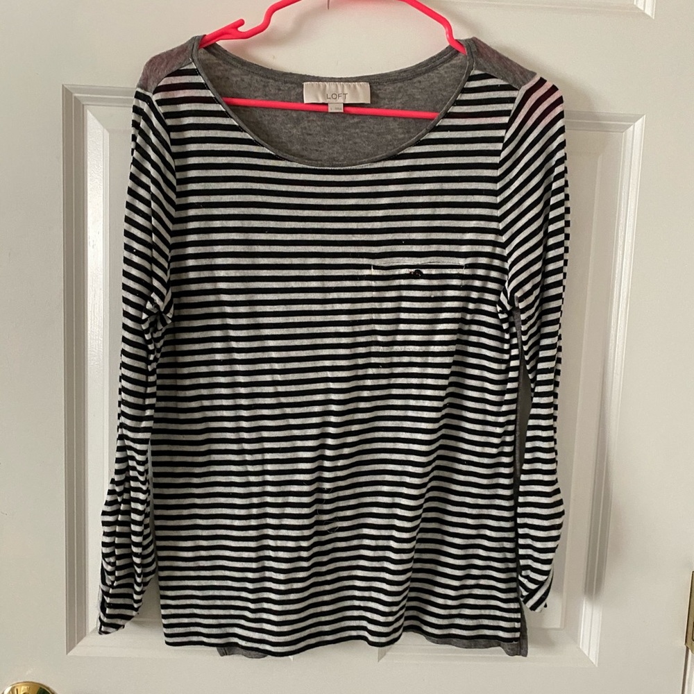 Black and white striped long sleeved t-shirt